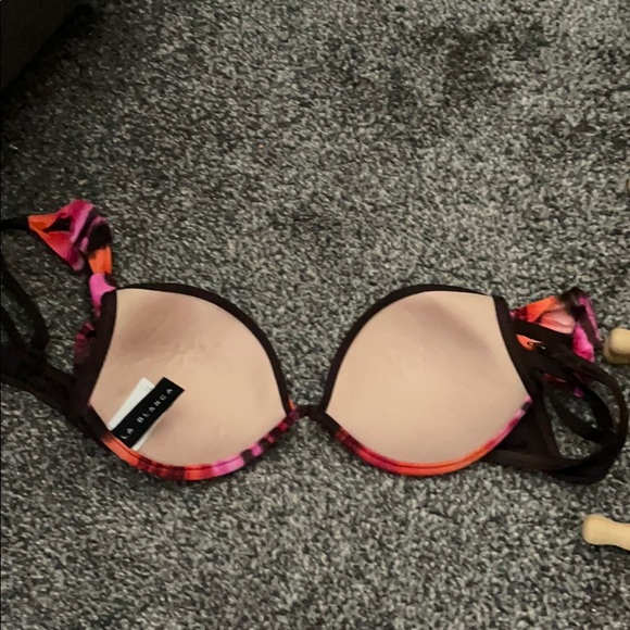 Swim top - Picture 2 of 3